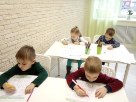 Школа скорочтения и развития детей Уник на ул. Химиков